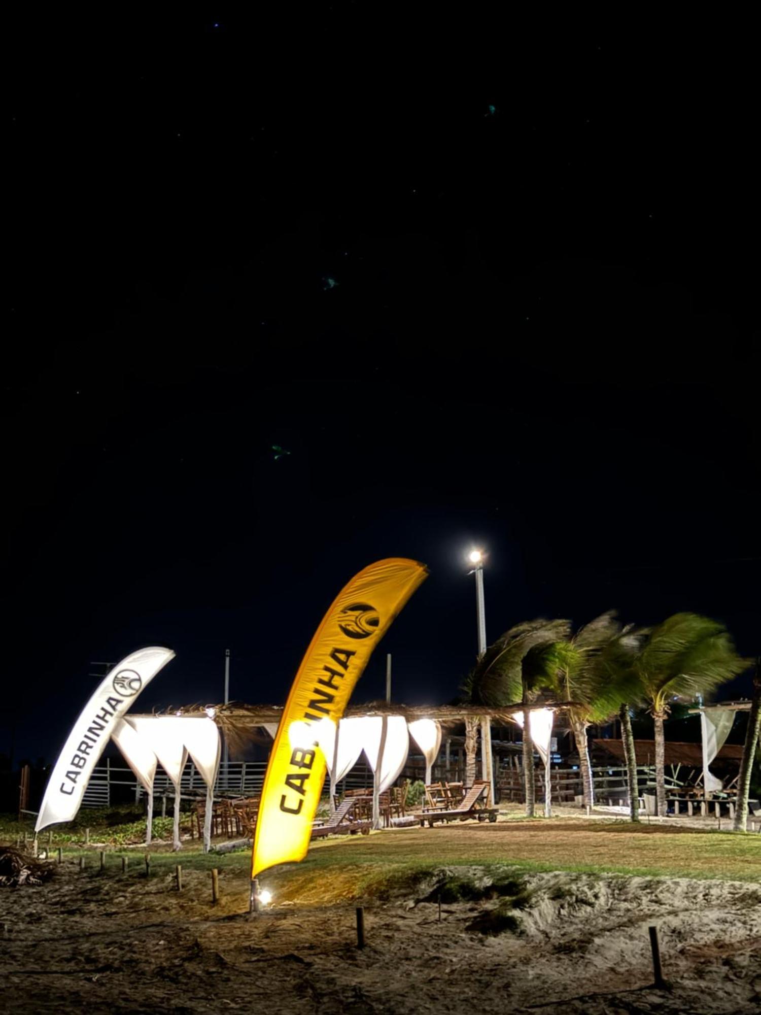 Seu Pedro Lounge Praia - Pousada E Kite Center Icapui Exterior photo